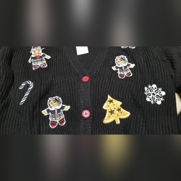 Social Collision Gothmas Gingerbread Cropped Tank & Cardigan Set (Large) - Picture 5 of 7